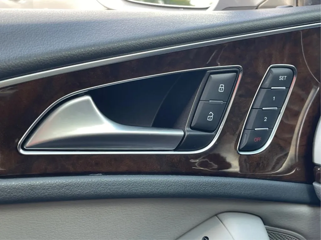 Audi A6 photo 46