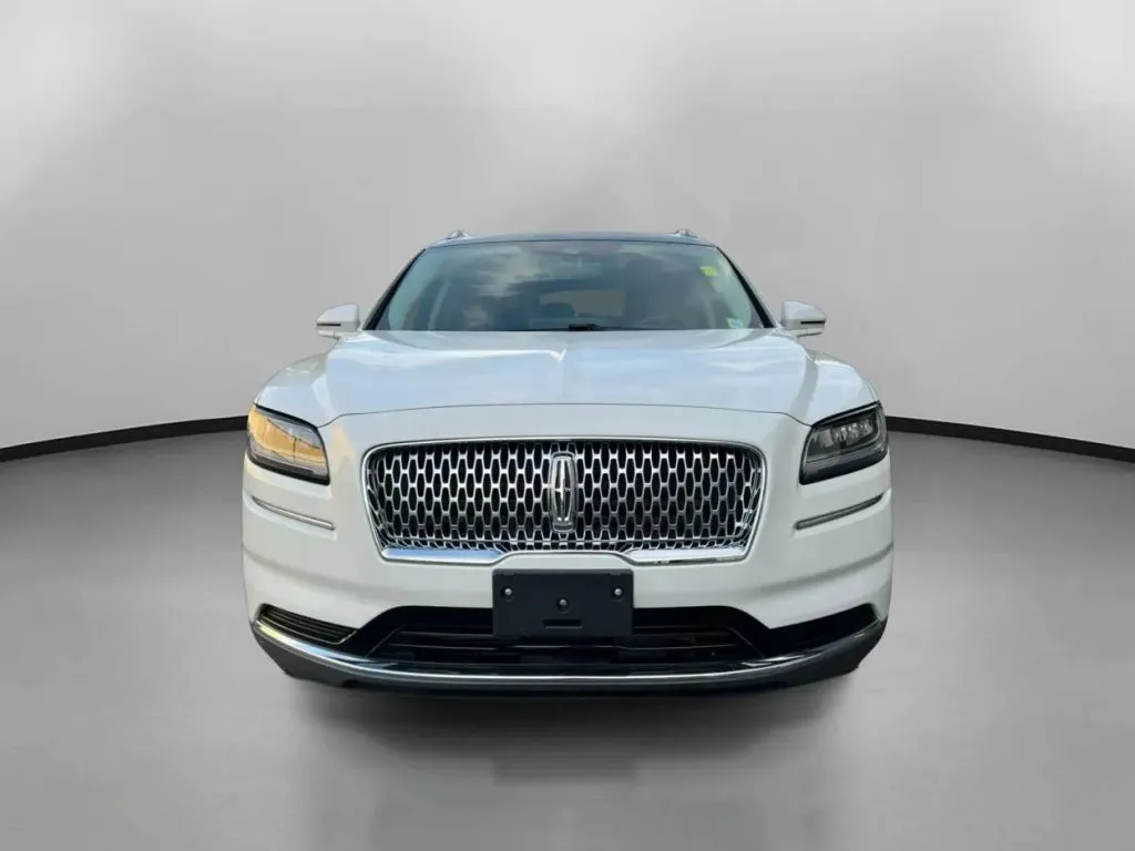 Lincoln Nautilus photo 3