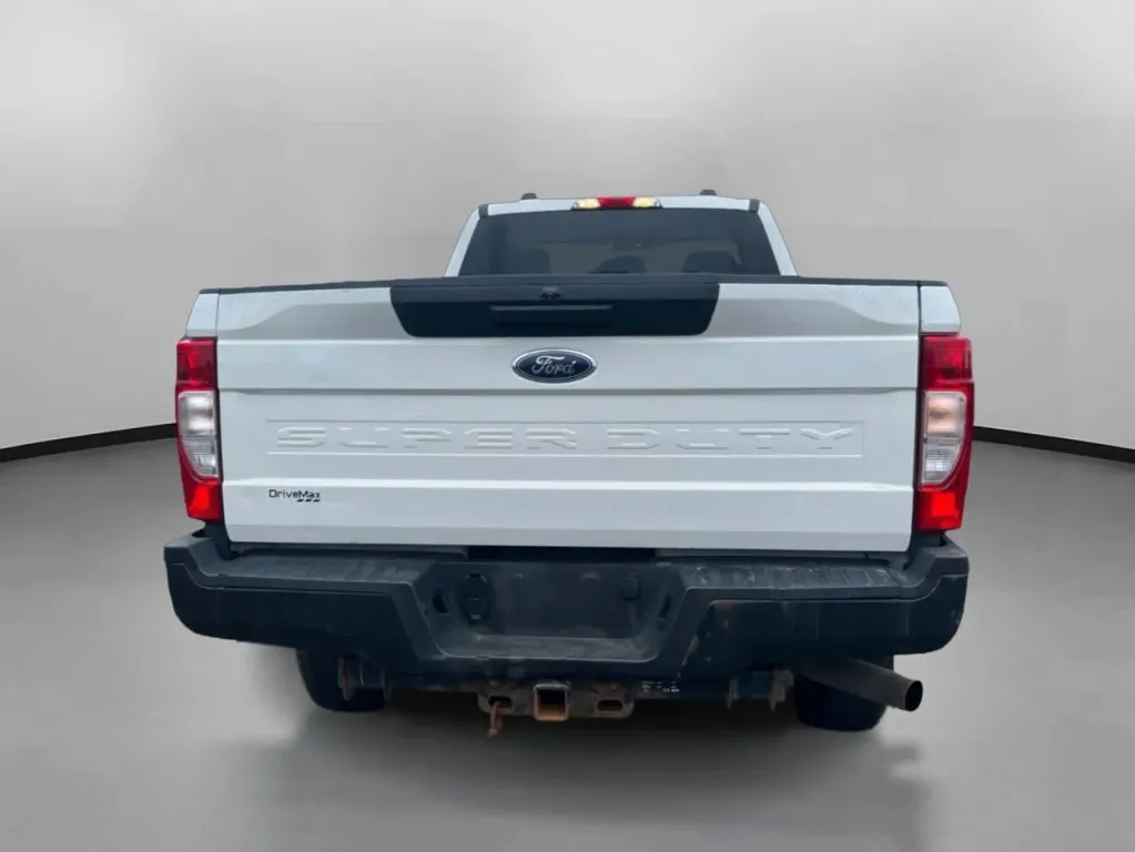 Ford F-350 photo 11