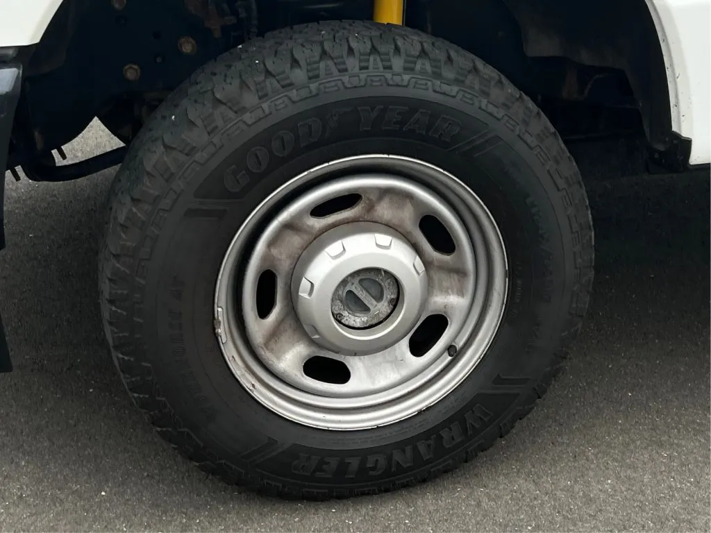 Ford F-350 photo 29