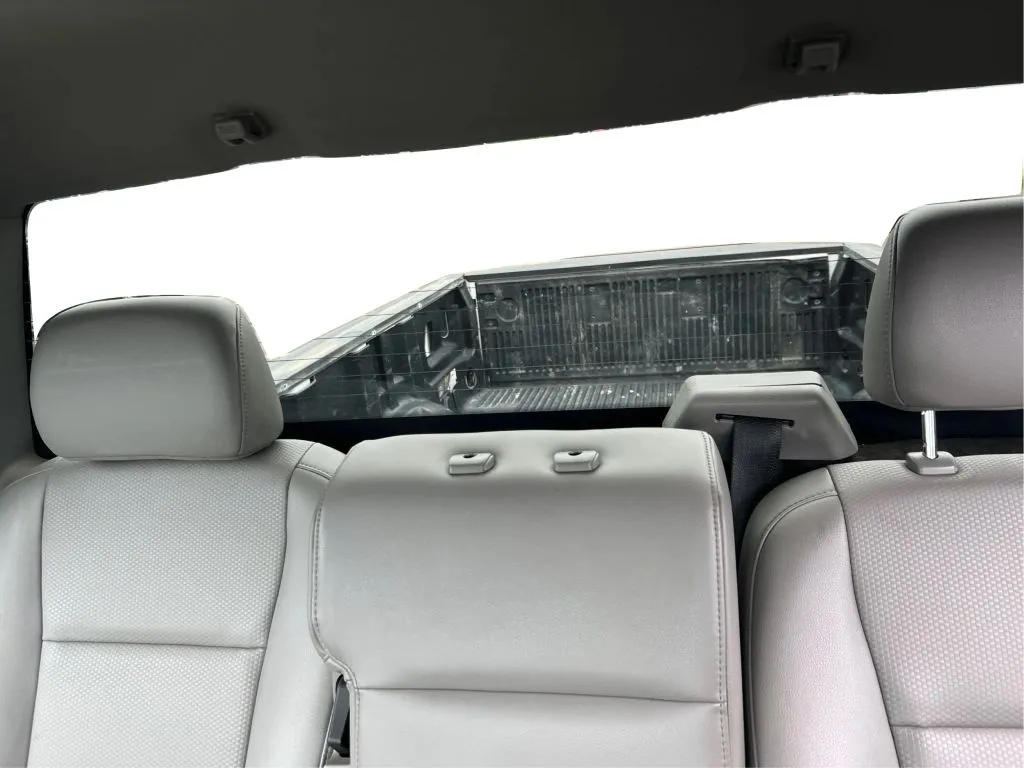 Ford F-350 photo 18