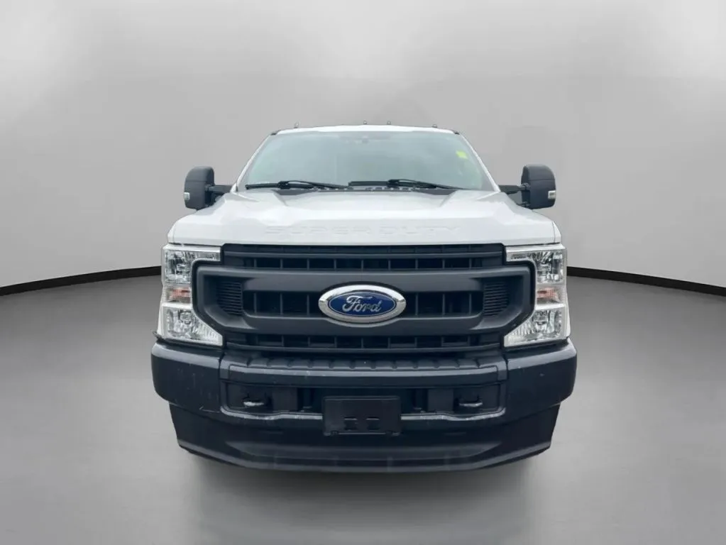 Ford F-350 photo 3