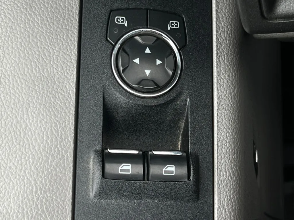 Ford F-350 photo 40