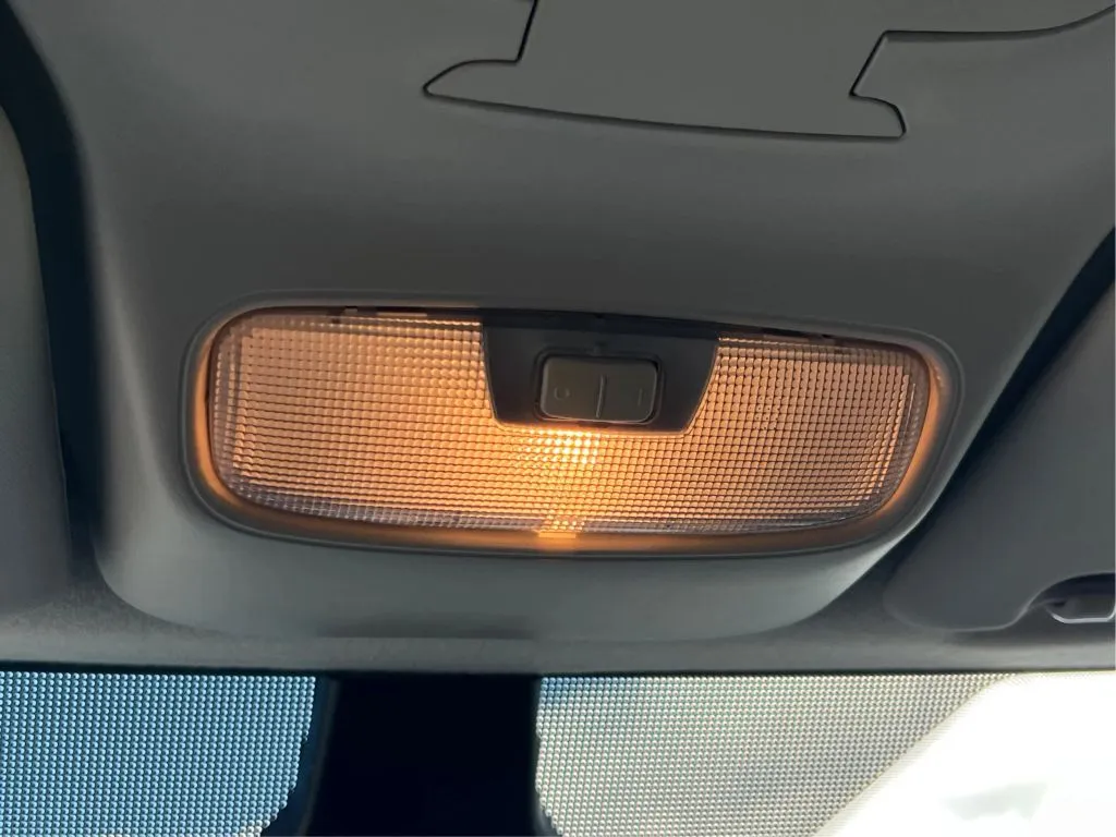 Ford Transit Connect photo 38