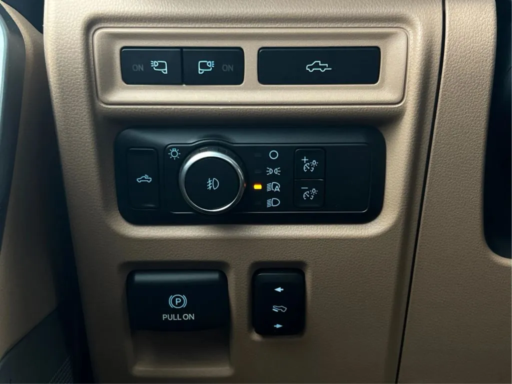 Ford F-150 photo 23