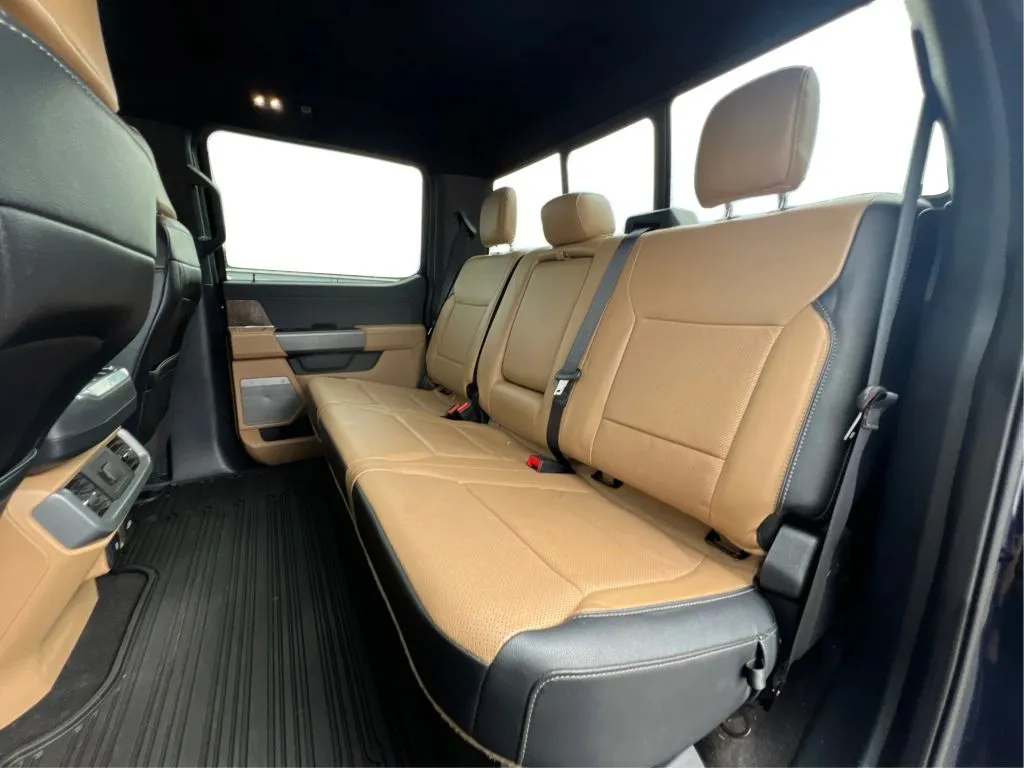 Ford F-150 photo 17