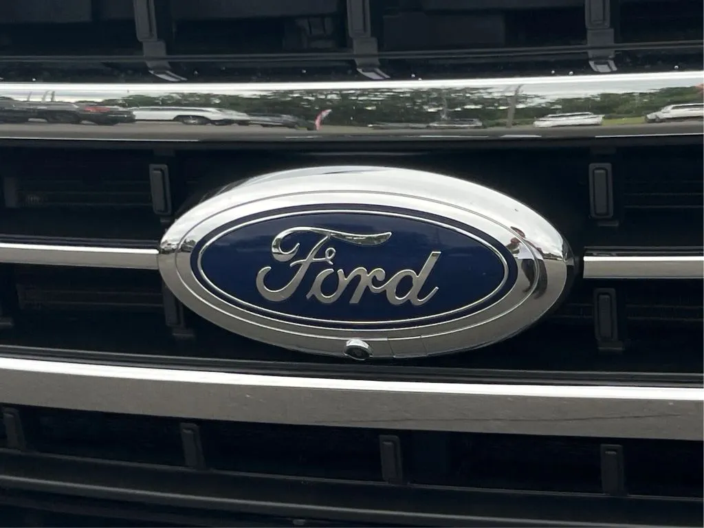 Ford F-150 photo 35
