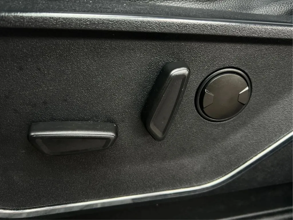 Ford F-150 photo 24