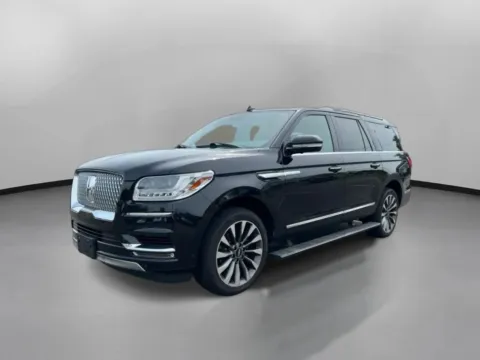 More photos of 2020 Lincoln Navigator L Reserve Sport Utility 4D at Drivemax, CT