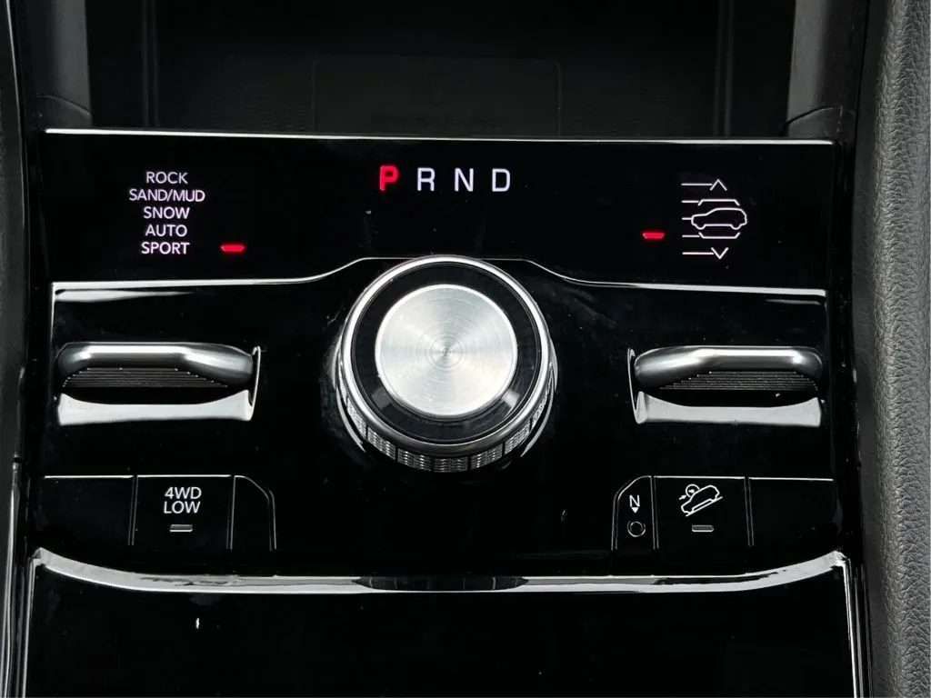 Jeep Grand Cherokee photo 49