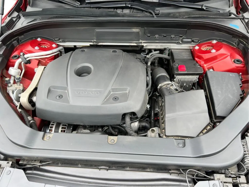 Volvo XC60 photo 29