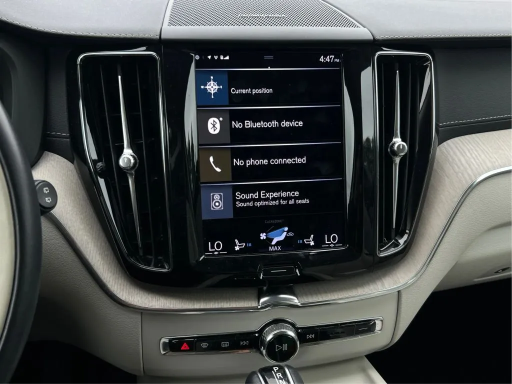 Volvo XC60 photo 20