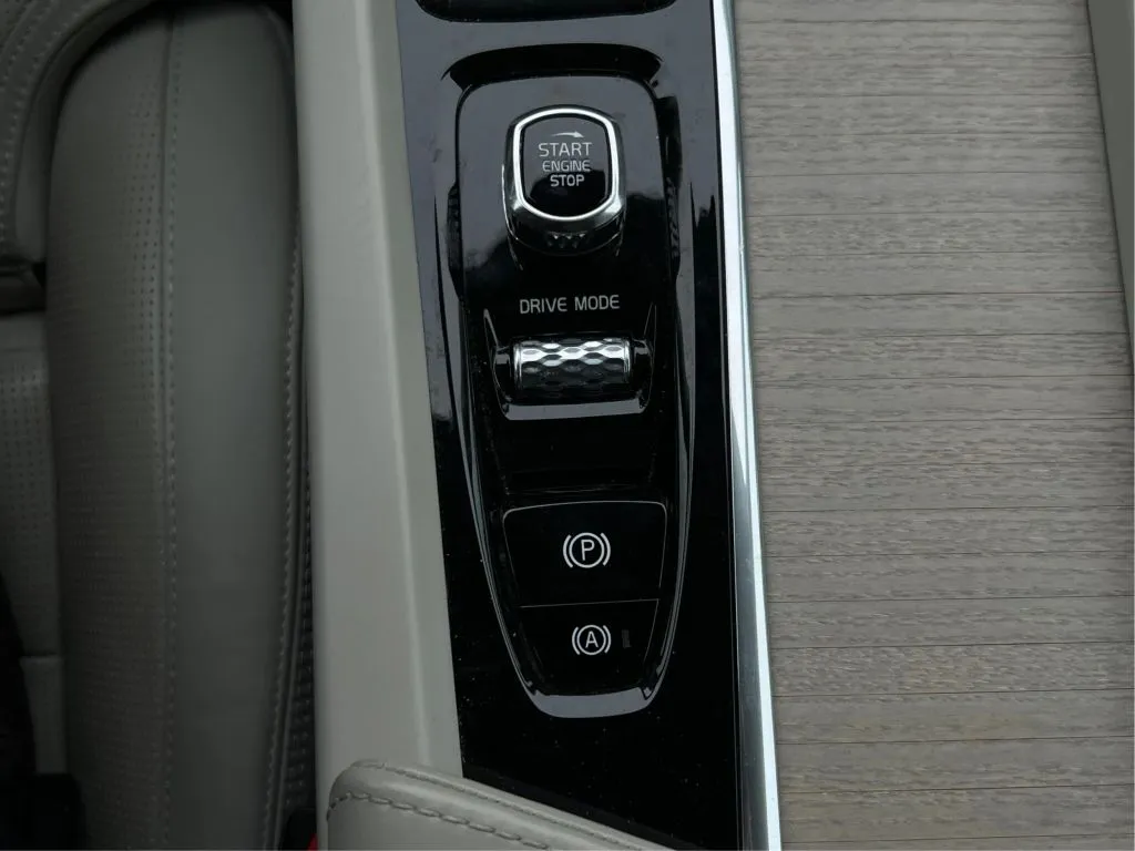 Volvo XC60 photo 41