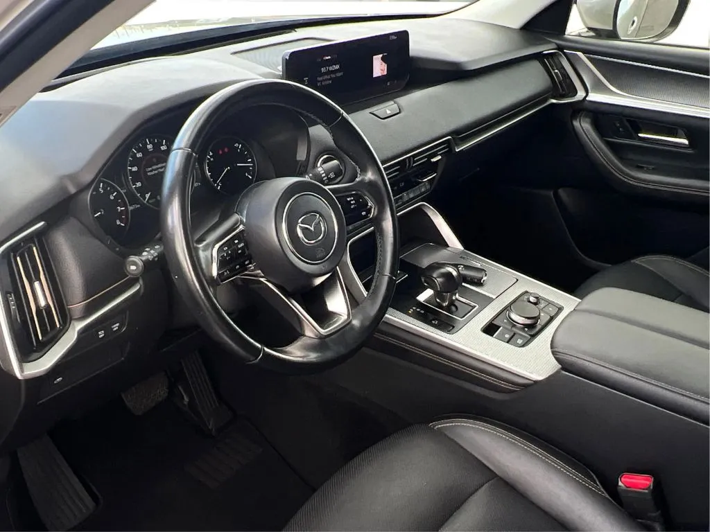 Mazda CX-90 photo 16