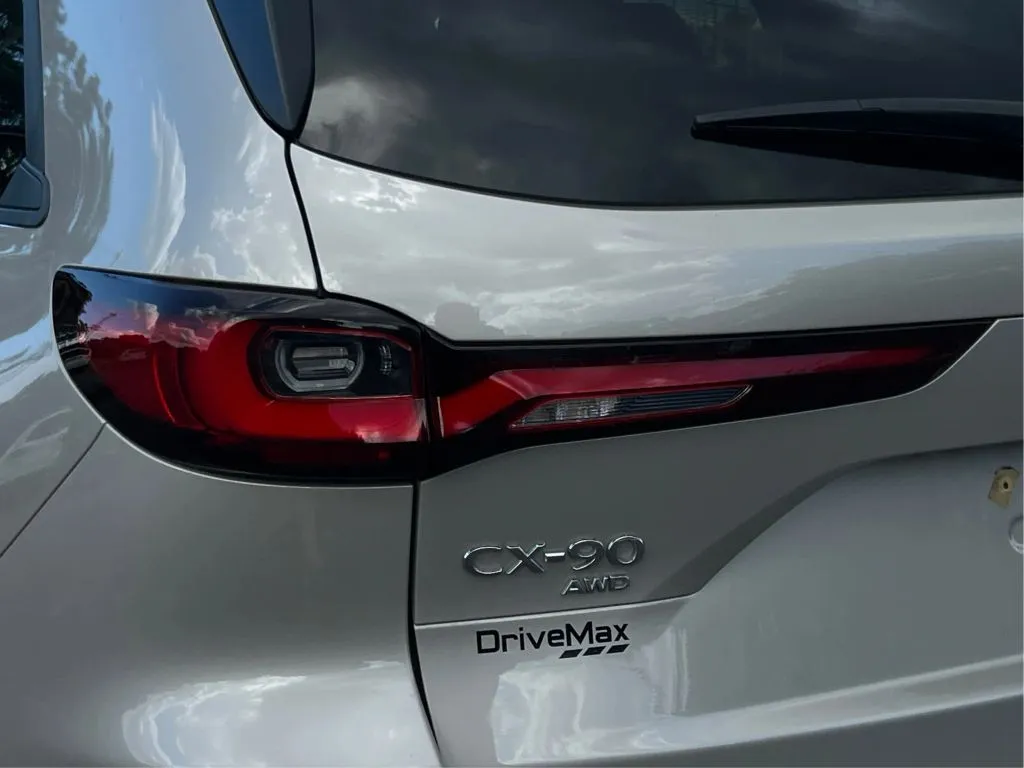 Mazda CX-90 photo 34