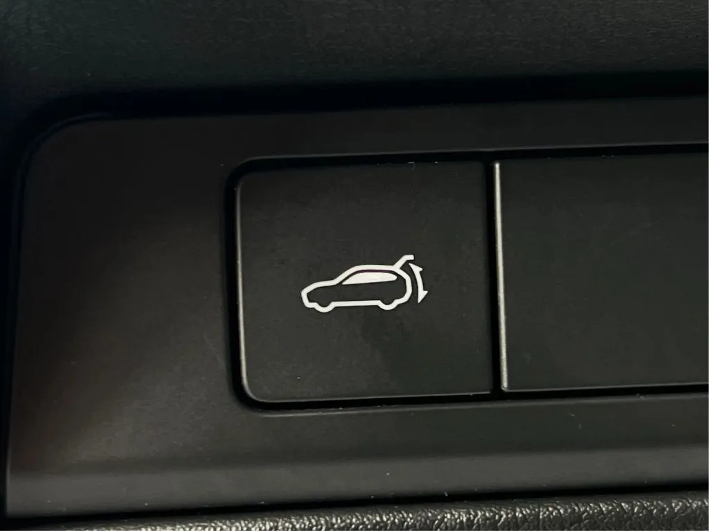 Mazda CX-90 photo 36