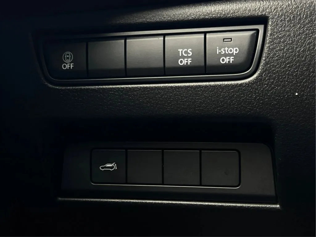 Mazda CX-90 photo 24
