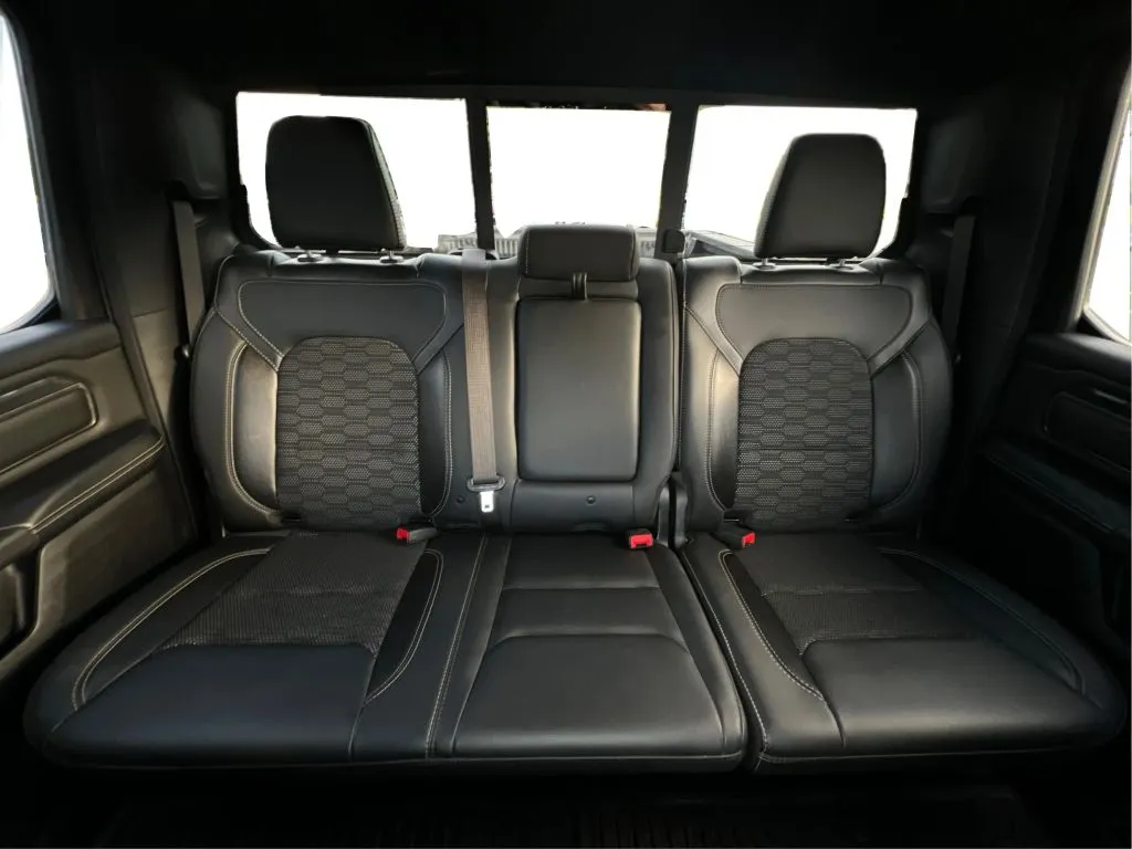 Ram 1500 photo 18