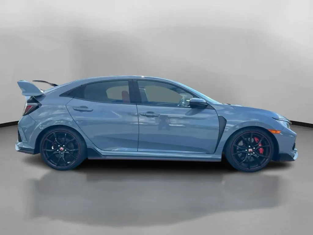 Honda Civic Type R photo 7