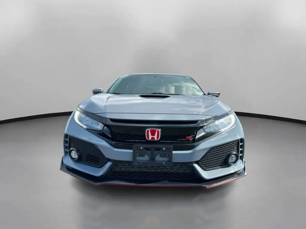 Honda Civic Type R photo 3
