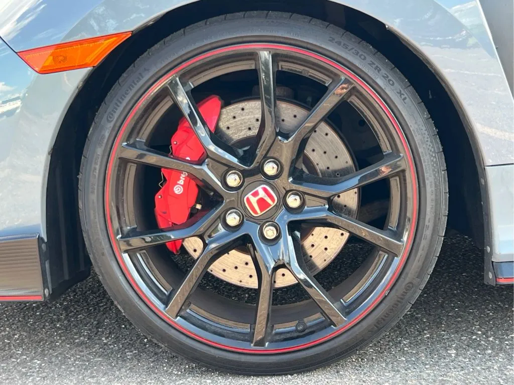 Honda Civic Type R photo 30