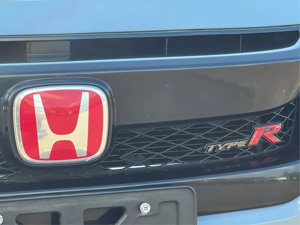 Honda Civic Type R photo 35