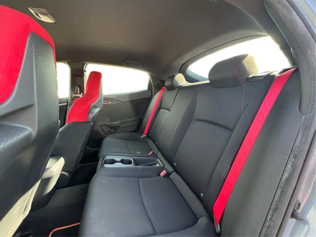 Honda Civic Type R photo 17