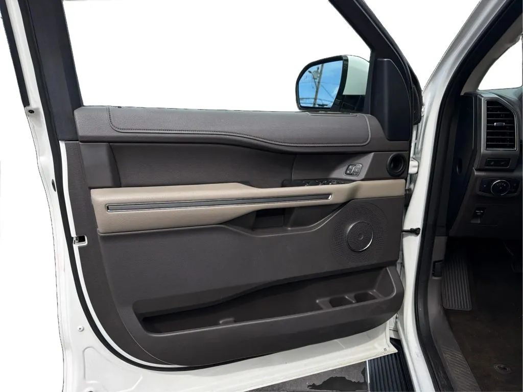 Ford Expedition photo 26
