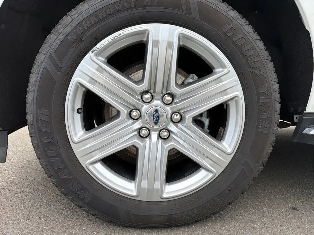 Ford Expedition photo 31