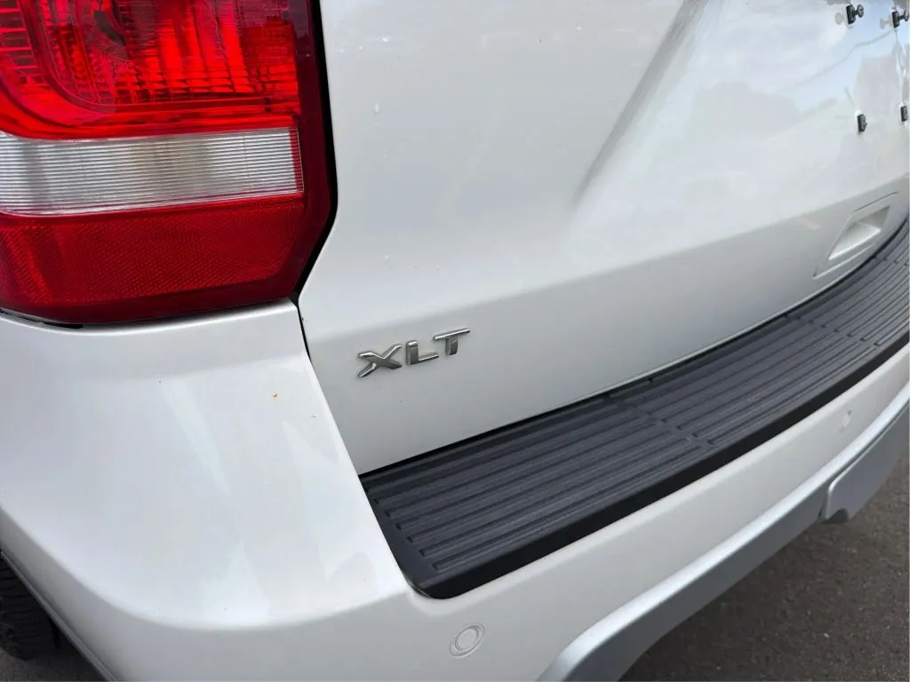 Ford Expedition photo 30