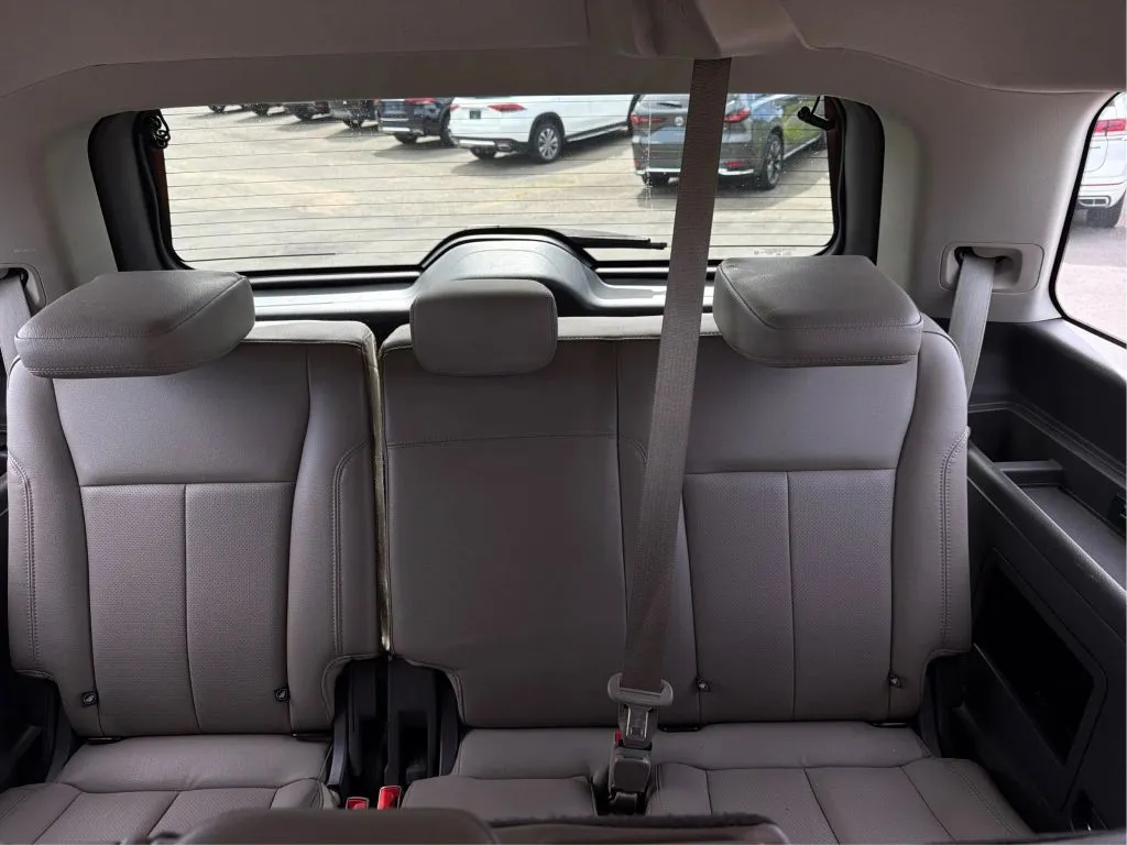 Ford Expedition photo 46