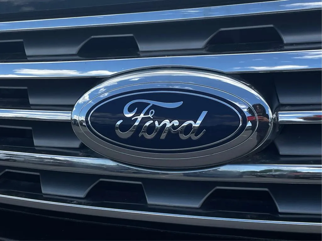 Ford Expedition MAX photo 37