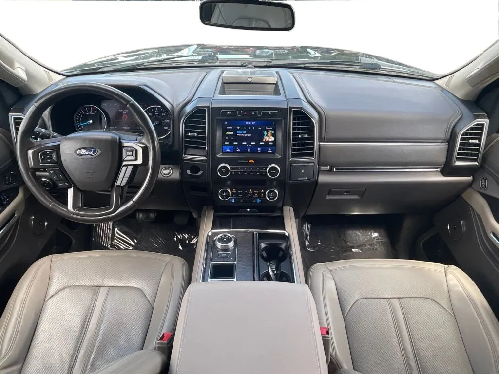 Ford Expedition MAX photo 38