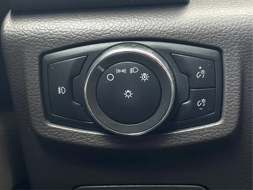 Ford Expedition MAX photo 24