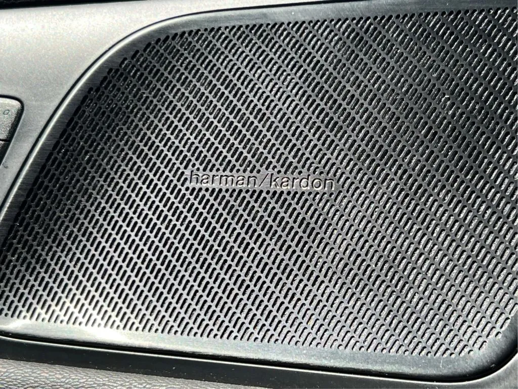Volvo S60 photo 43