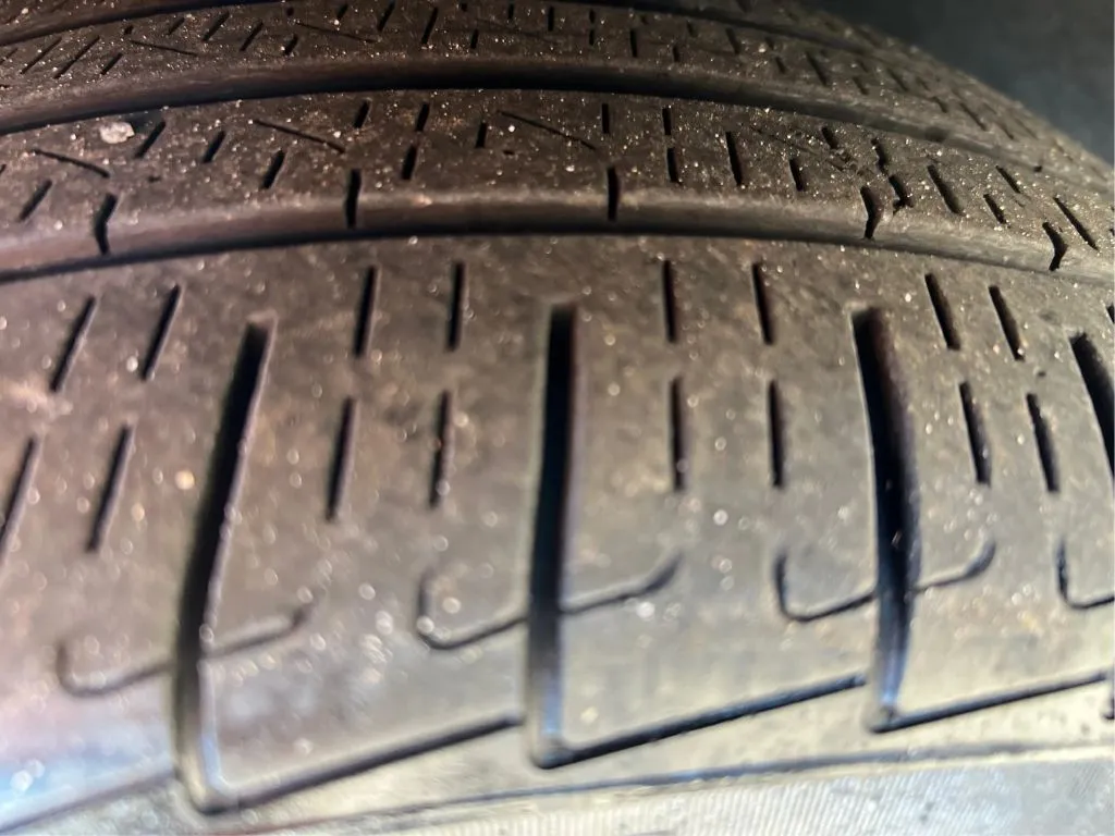 Volvo S60 photo 32