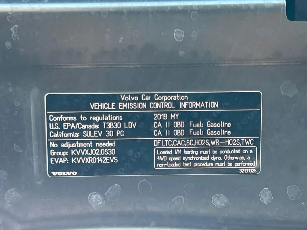 Volvo S60 photo 28