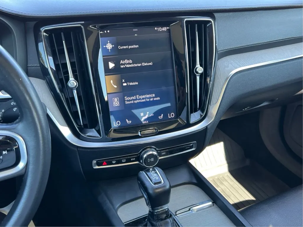 Volvo S60 photo 20