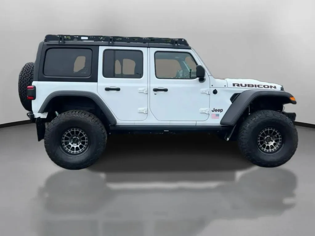 Jeep Wrangler photo 7