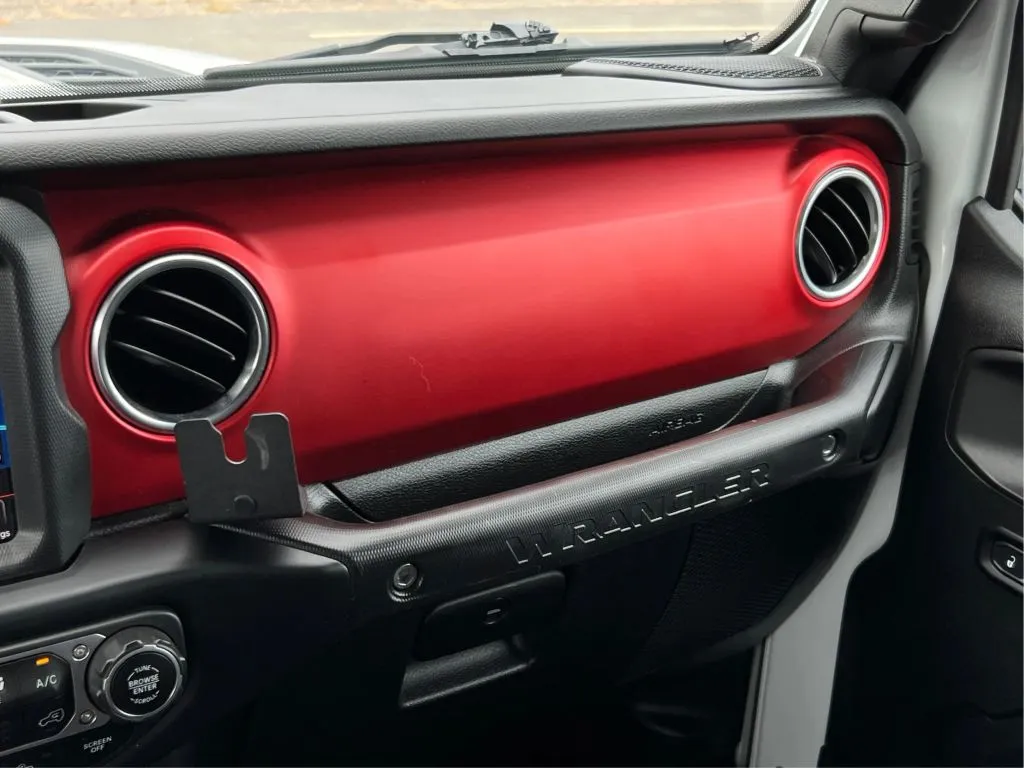 Jeep Wrangler photo 46