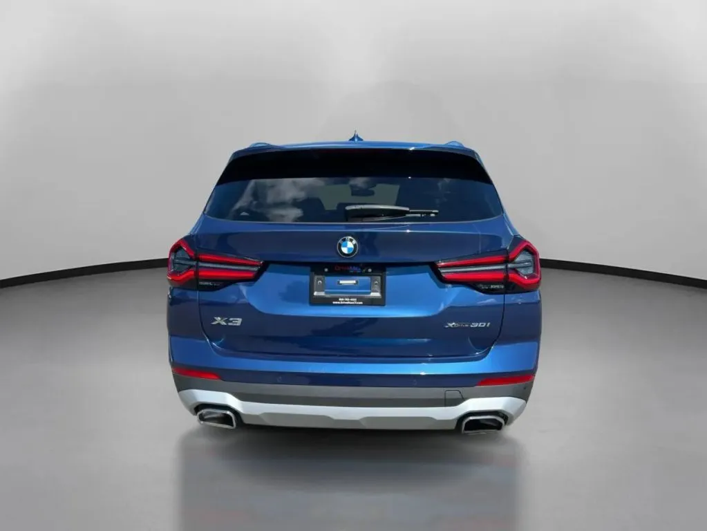 BMW X3 photo 11
