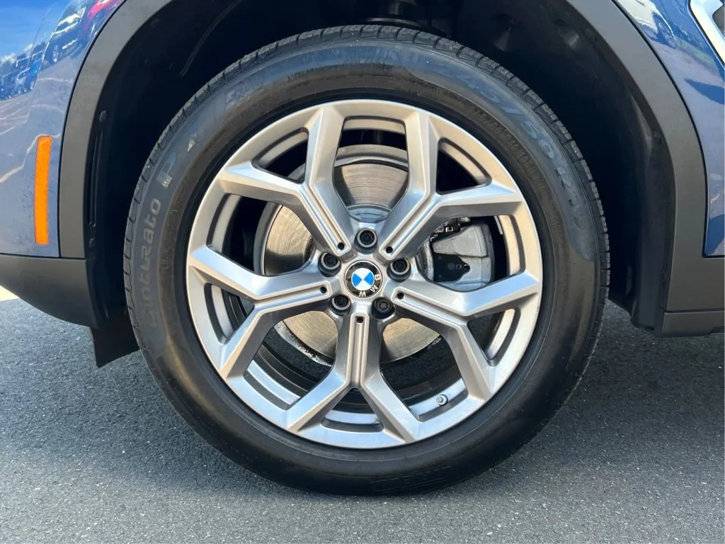 BMW X3 photo 30