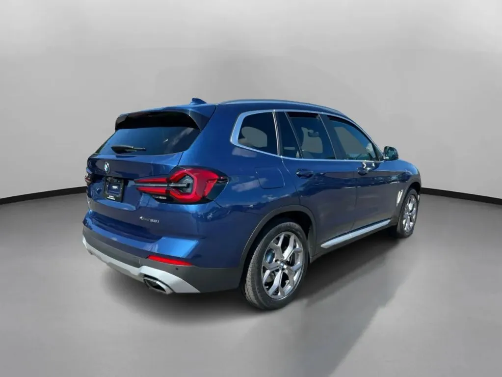 BMW X3 photo 9