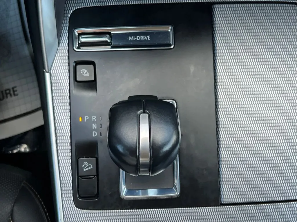 Mazda CX-90 photo 48