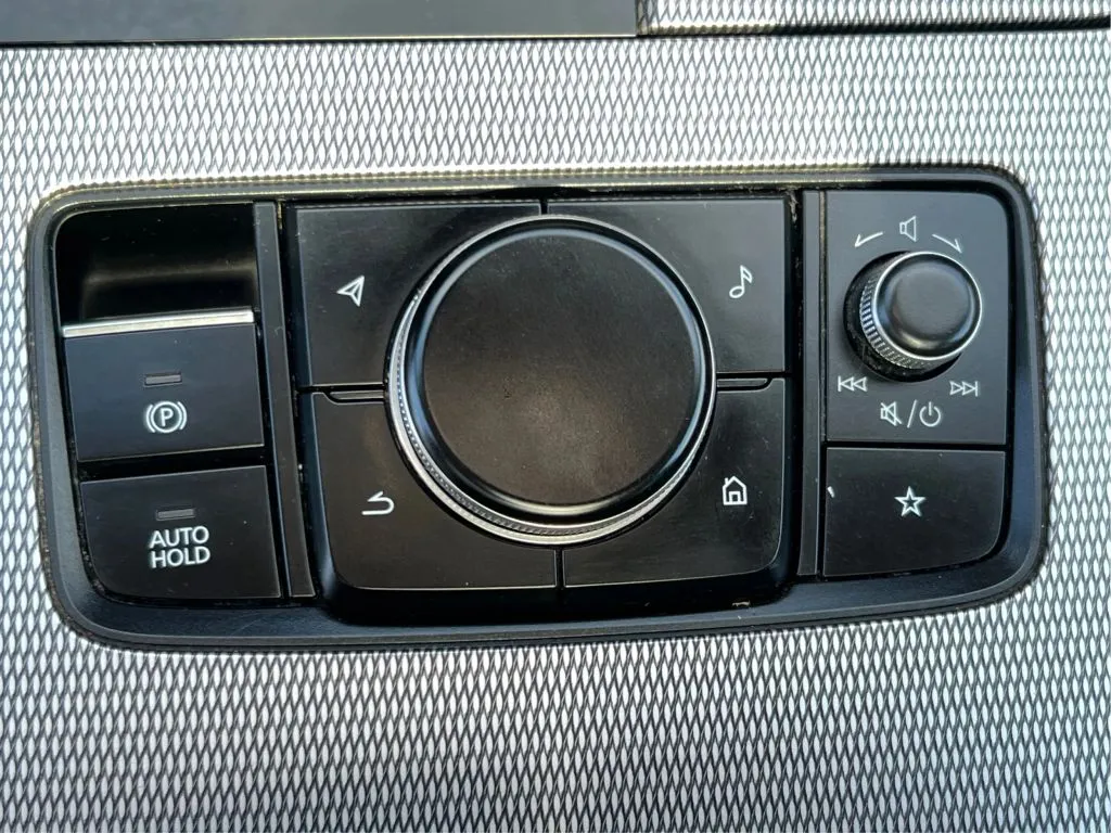 Mazda CX-90 photo 45