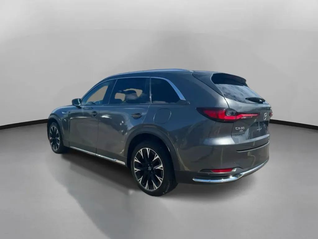 Mazda CX-90 photo 13