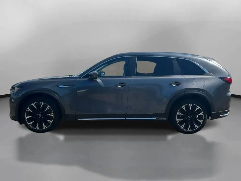 Mazda CX-90 photo 15