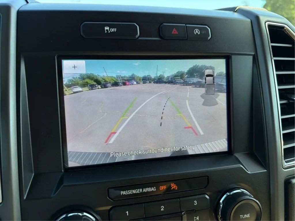Ford F-150 photo 36