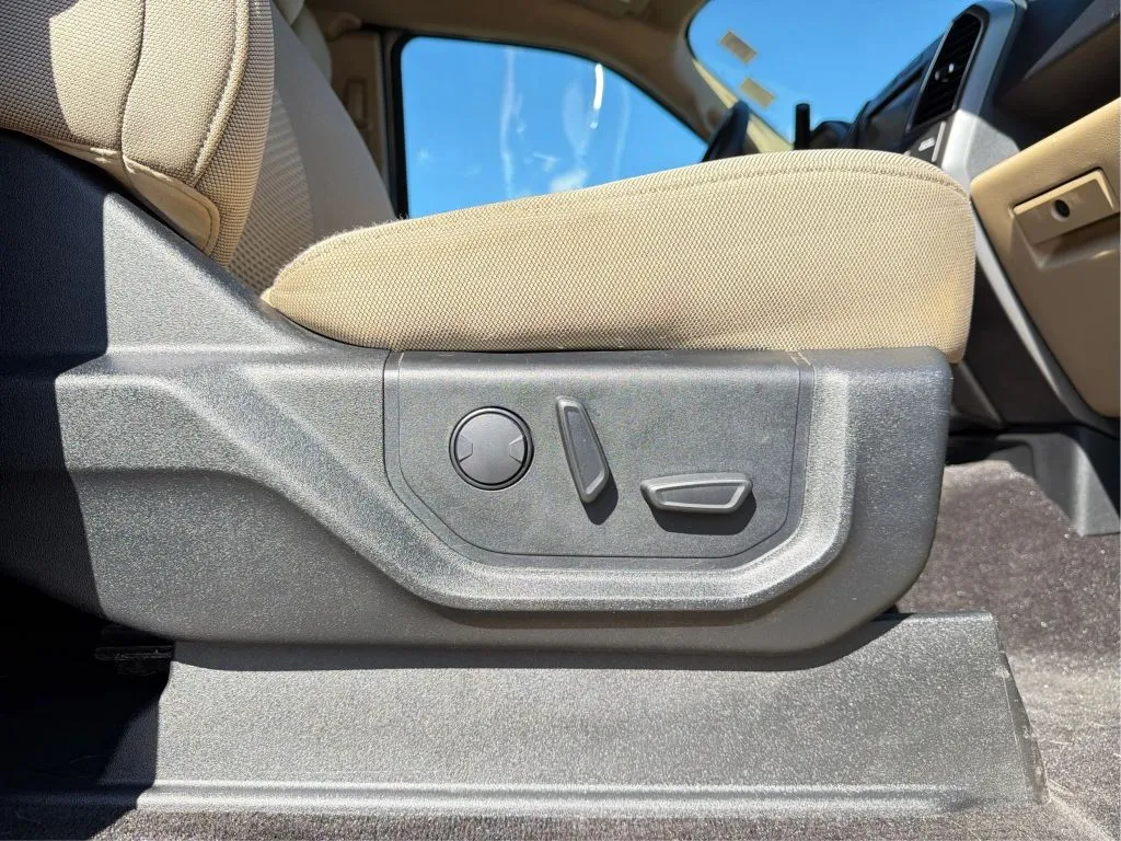 Ford F-150 photo 41