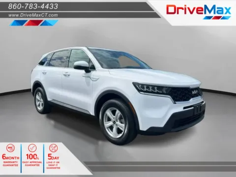 White 2022 Kia Sorento LX Sport Utility 4D for sale in Manchester, CT